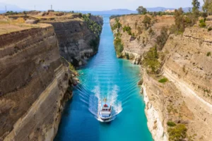 Tragedy in Greece: Body of 17-Year-Old Girl Recovered from Corinth Canal