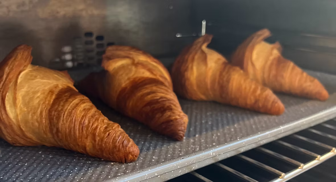 Cocaine in Croissant: Bizarre Smuggling Attempt Foiled in Crete