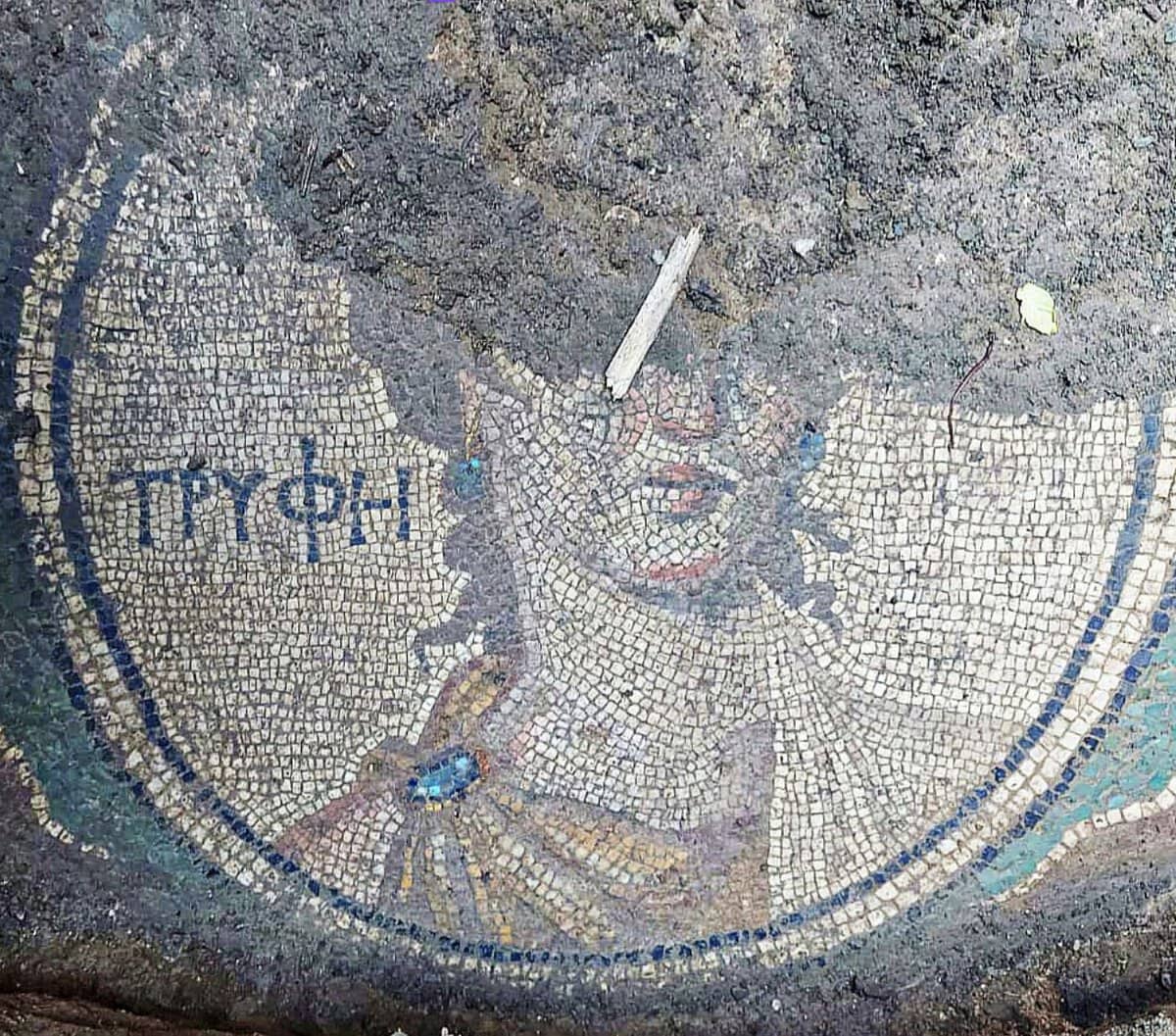 1,800-Year-Old Mosaic with Ancient Greek Word “Tryphē” Discovered in Ancient Pontus (Tokat, Turkey)